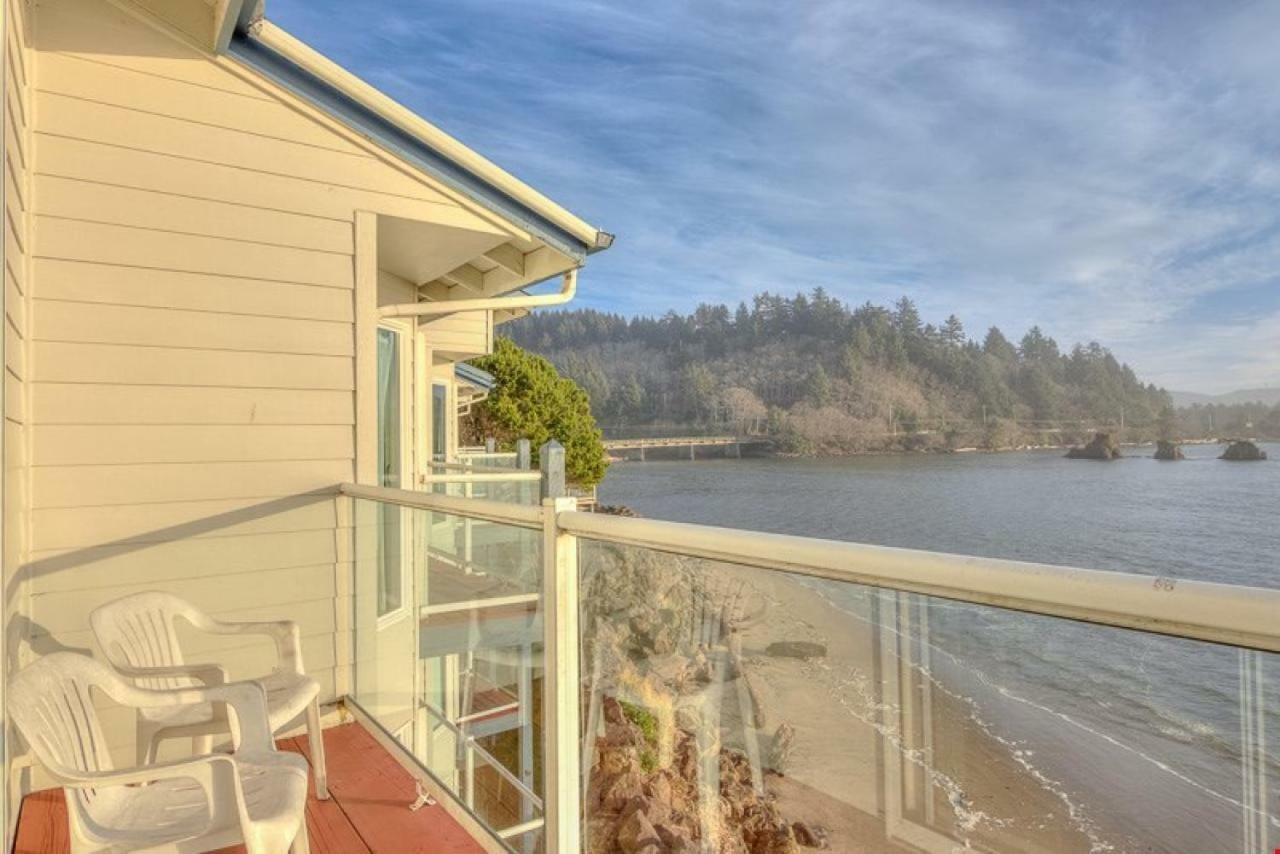 Dock Of The Bay 305 Villa Lincoln City Exteriör bild